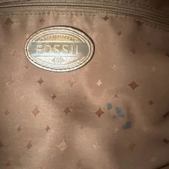 Fossil Hunter leather tote bag in a brown 17x10” Signs Of Wear See Photos - Picture 7 of 8